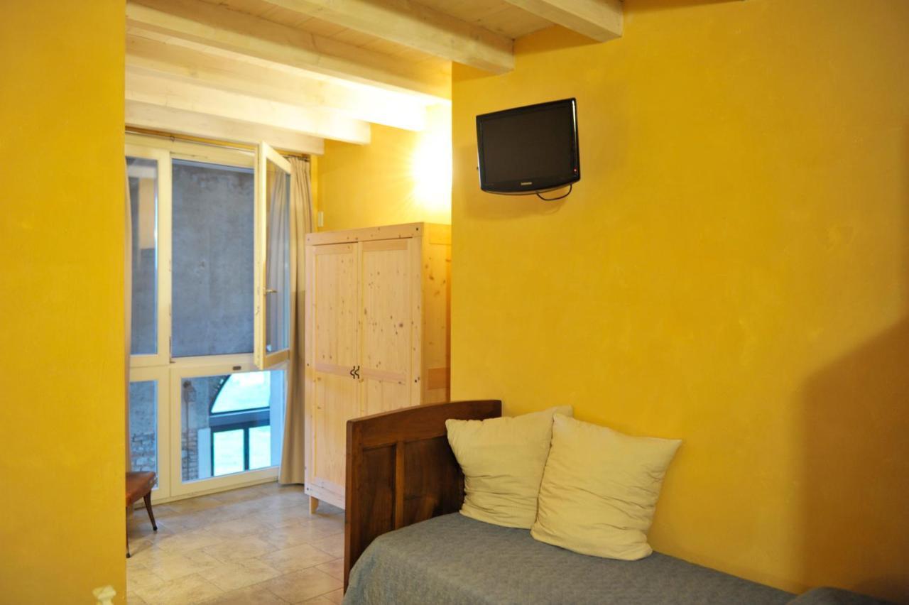 B&B Corte Cornalino Roverbella Exterior foto